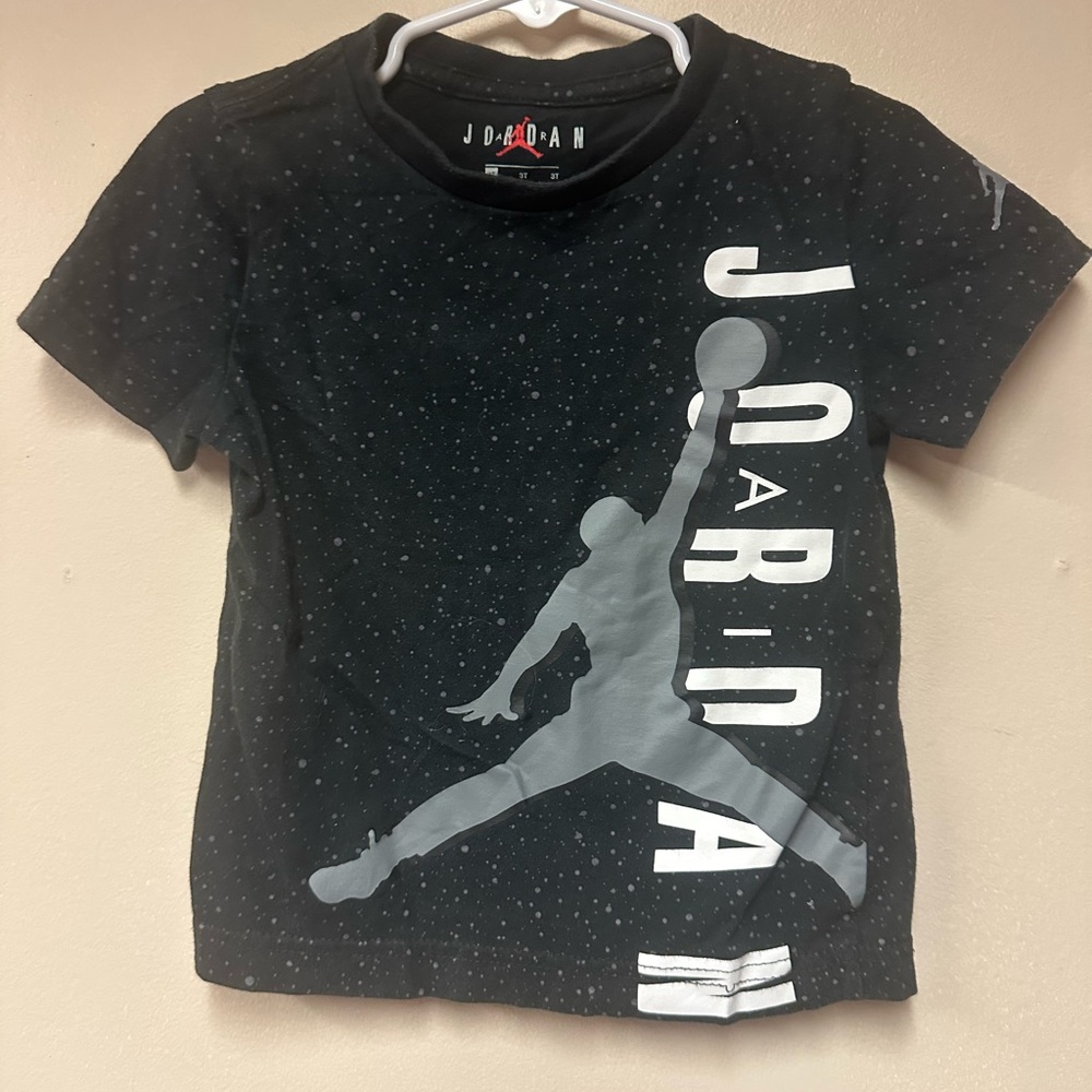 Jordan Kids Black and Gray Jumpman T-Shirt‎